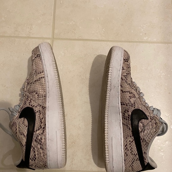 Nike limited edition Air Force - Picture 3 of 4